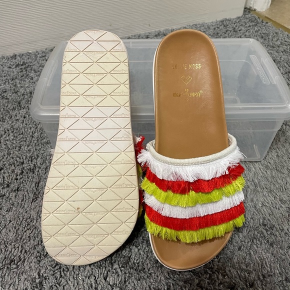 Minnetonka Lottie Moss Slides-Fun Fringe! Size 7 UNWORN - Picture 3 of 3